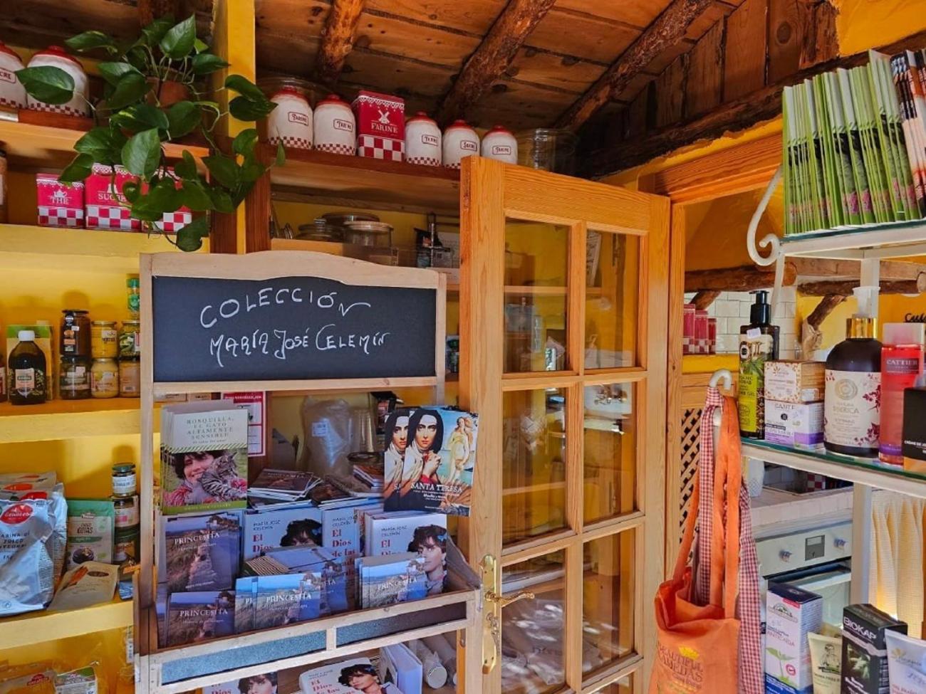 Beautiful Alamedas - Una Casa Rural Con Una Historia Unica Castronuno Exteriér fotografie