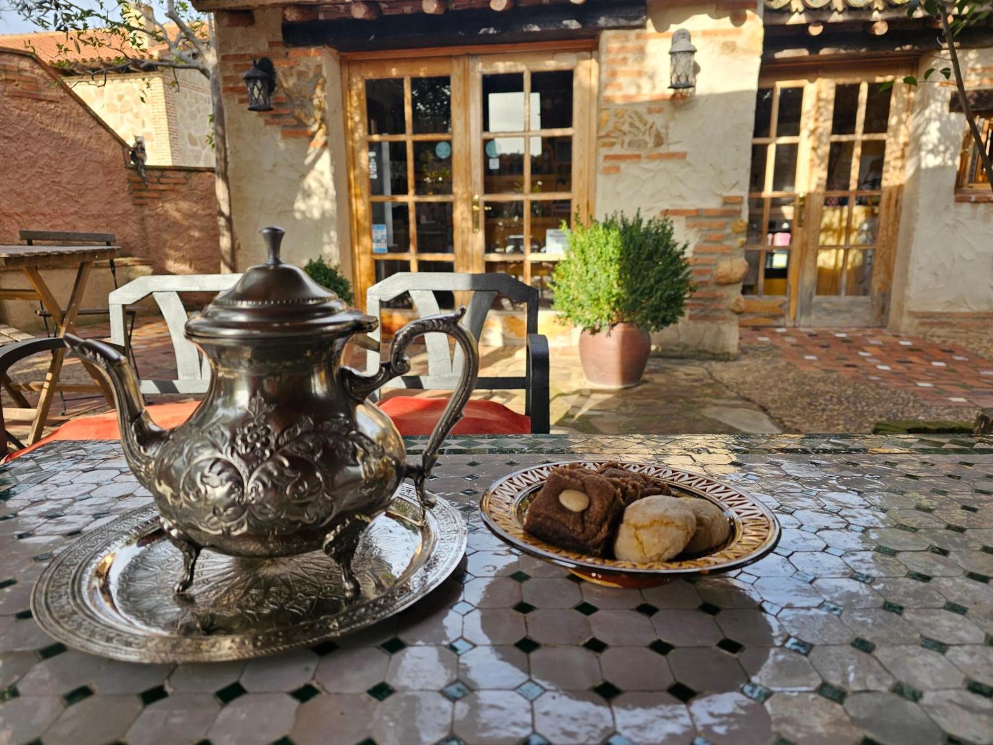Beautiful Alamedas - Una Casa Rural Con Una Historia Unica Castronuno Exteriér fotografie