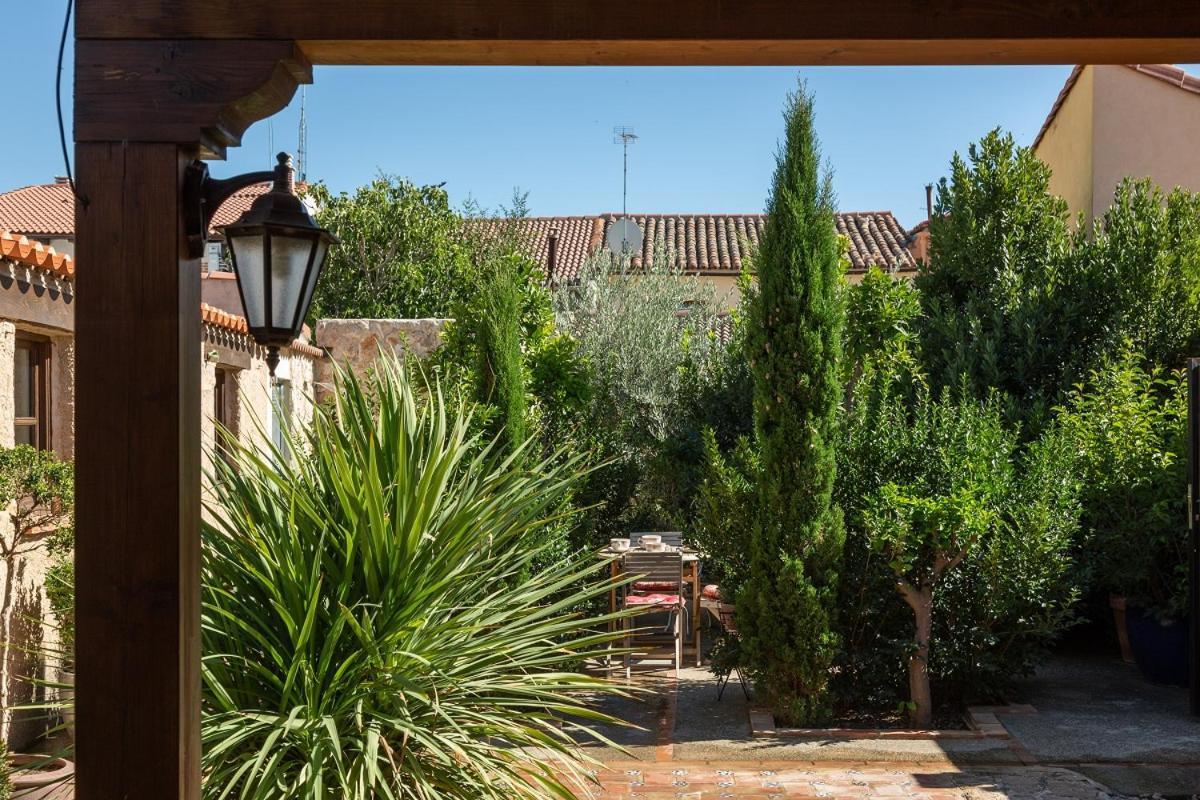 Beautiful Alamedas - Una Casa Rural Con Una Historia Unica Castronuno Exteriér fotografie