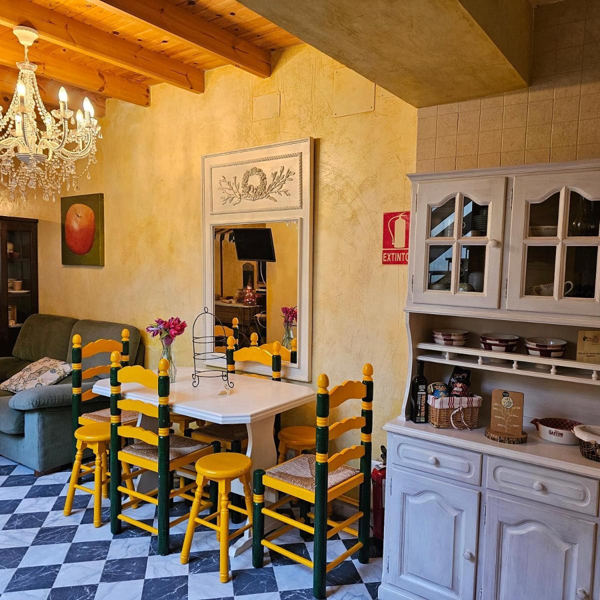 Beautiful Alamedas - Una Casa Rural Con Una Historia Unica Castronuno Exteriér fotografie