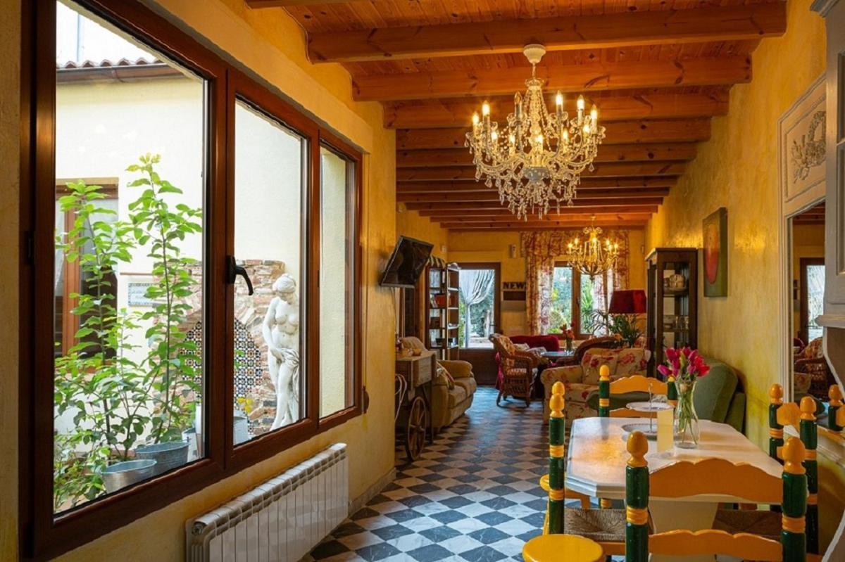 Beautiful Alamedas - Una Casa Rural Con Una Historia Unica Castronuno Exteriér fotografie
